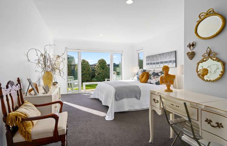 32 West Thompson Street Leamington_15