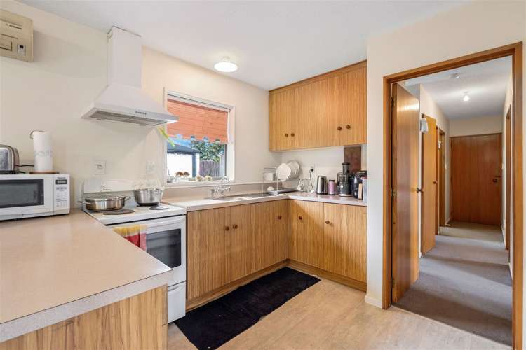 1/25 De Havilland Street Hornby_2