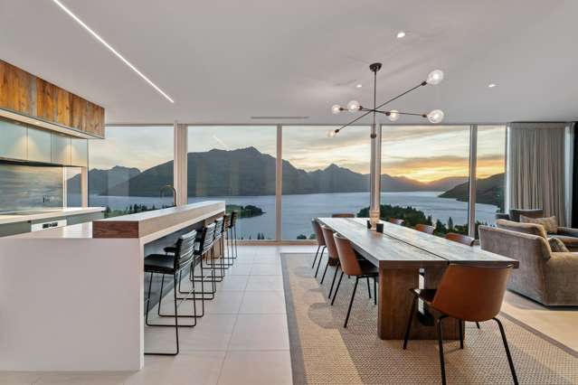 Prestige living – Queenstown Hill masterpiece