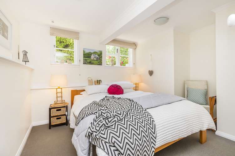 34 Ashleigh Crescent Miramar_12