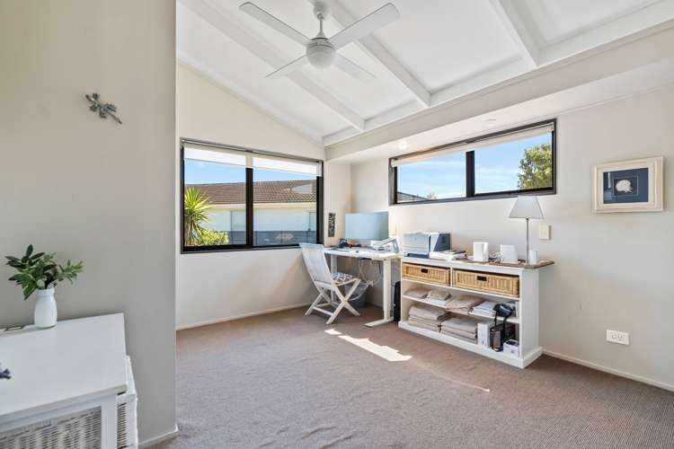 14 Logan Nicks Place Russell Surrounds_15