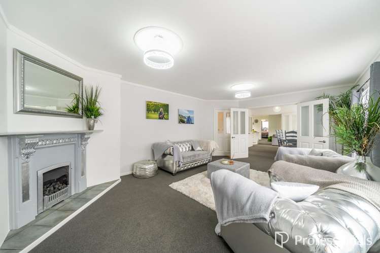 10 Cottle Heath Close Manor Park_7