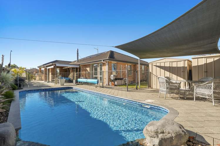 120 Doncaster Drive_0