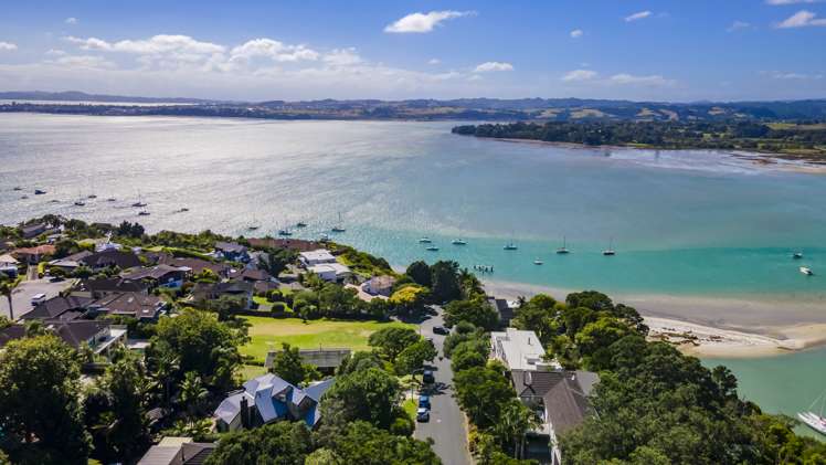 193 Sandspit Road Cockle Bay_32