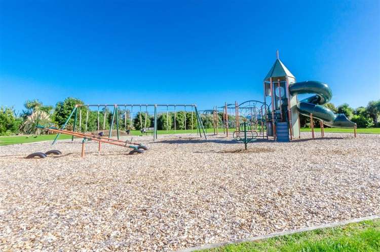 65 Waterstone Avenue Paraparaumu_16