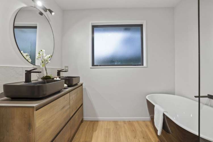 12a Woodgrove Avenue North New Brighton_11