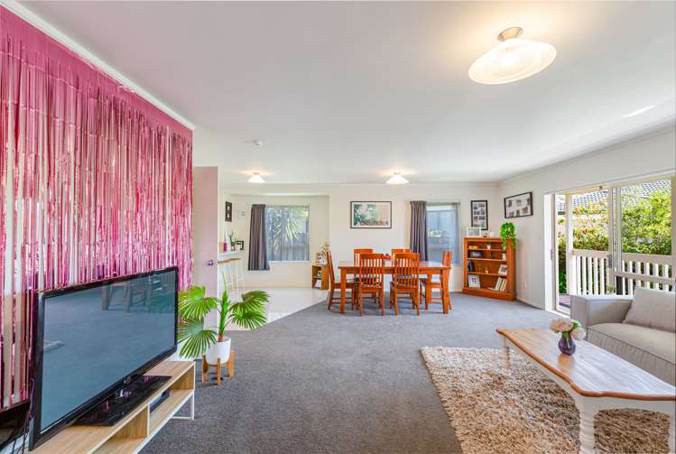 16 Munroe Road Ranui_14