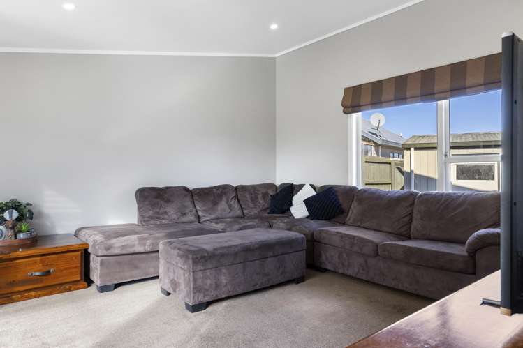 22a Arthur Crescent Hilltop_8