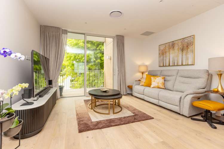 1/230 Armagh Street_3