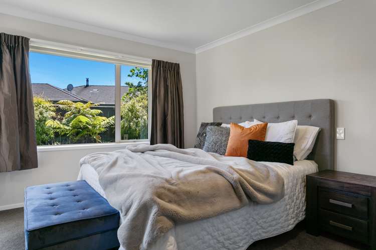 51 Montgomery Crescent Kinloch_18