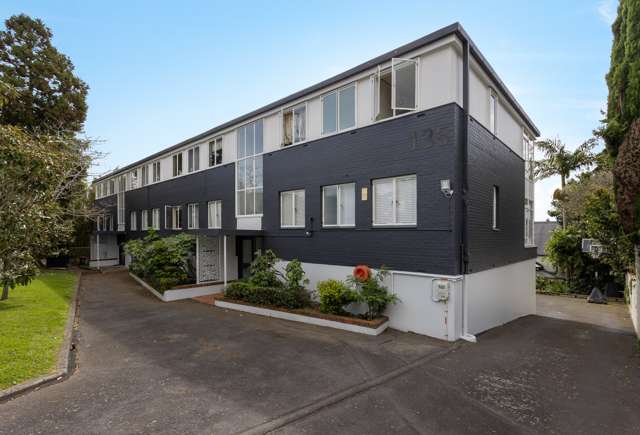 5/135 Jervois Road Herne Bay_1