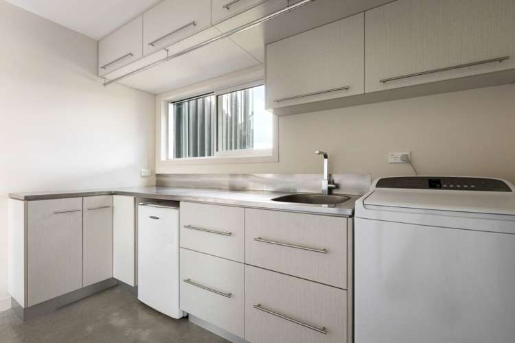 193 Capamagian Drive Athenree_24