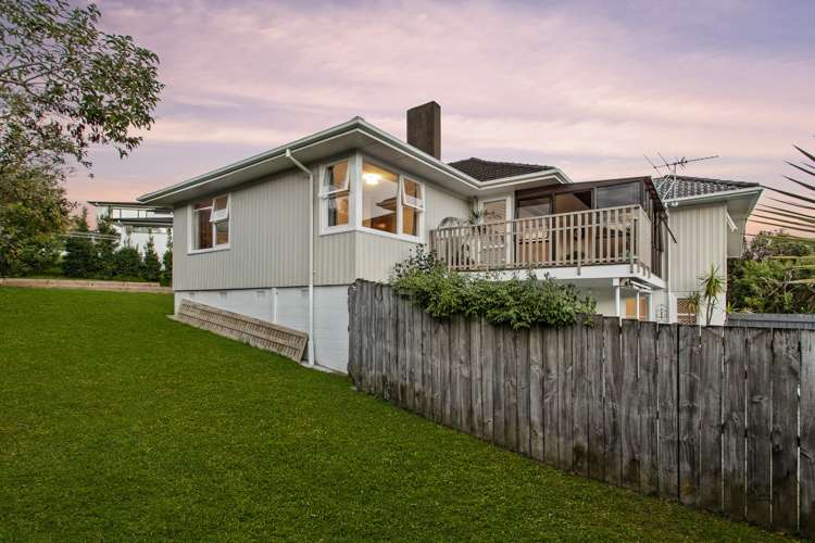 88 Tiverton Road New Windsor_15