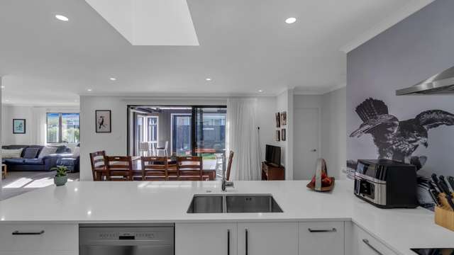 7 Merino Crescent Amberley_3