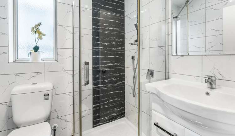 169 Russell Road Manurewa_16