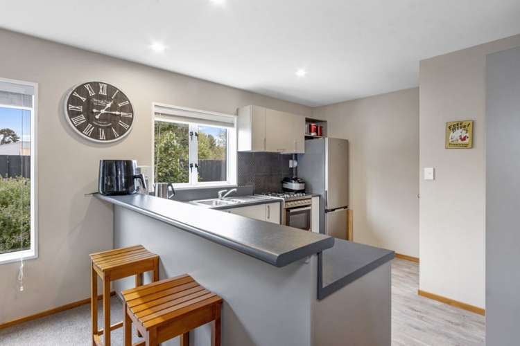 69a Bentley Street Russley_7