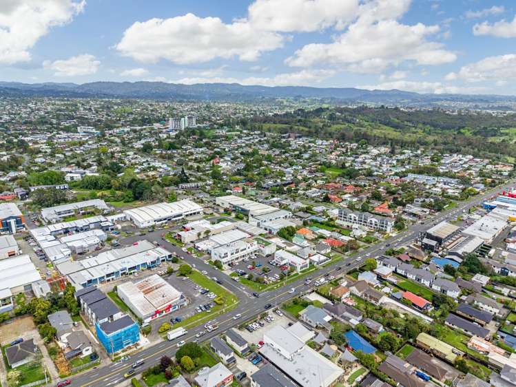 6/4038 Great North Road Glen Eden_13