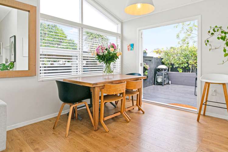 17a Jason Avenue Sandringham_5