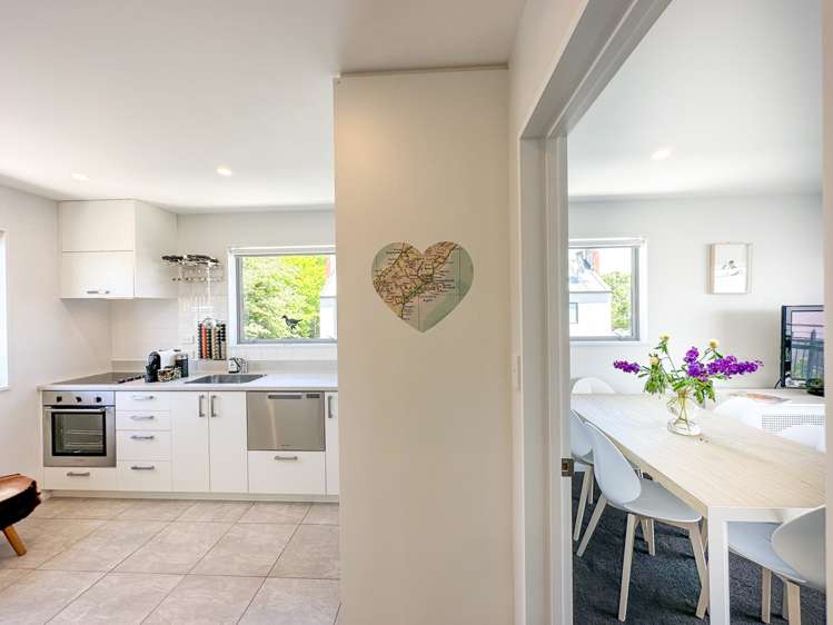 6/31 Clissold Street Merivale_7
