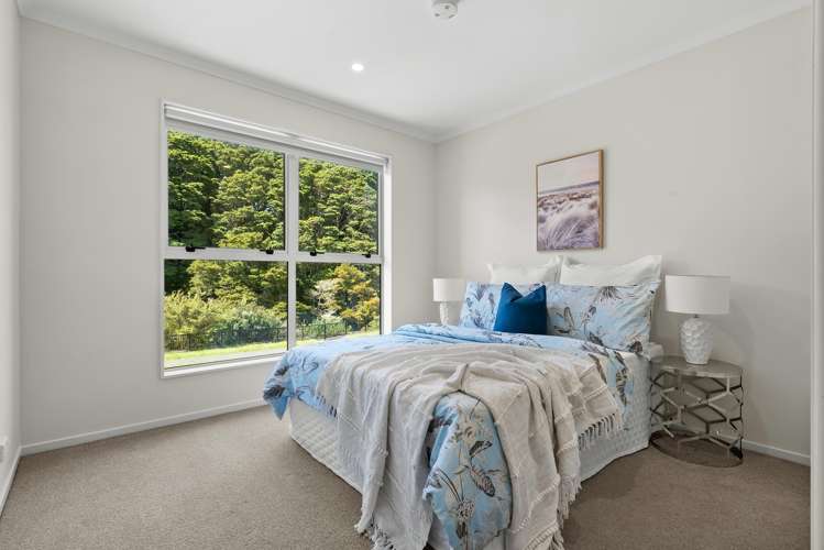 19 Matairangi Avenue Totara Heights_11