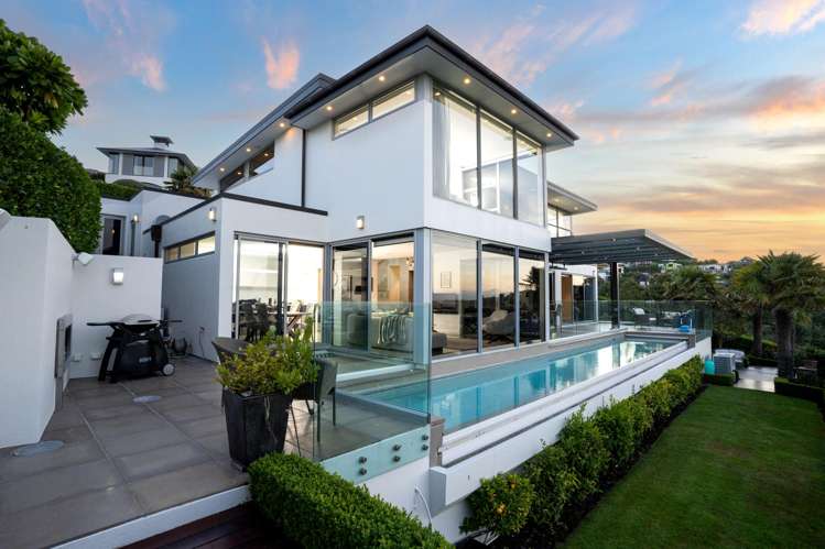 8 Avery Place Redcliffs_21