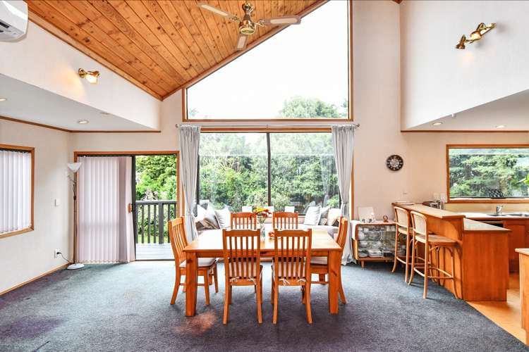 17 Calluna Crescent Totara Heights_6