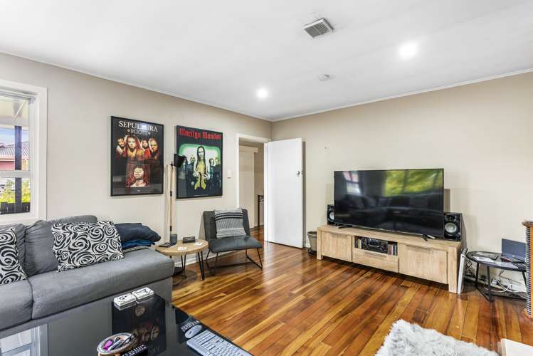 1/52 Youngs Road Papakura_7