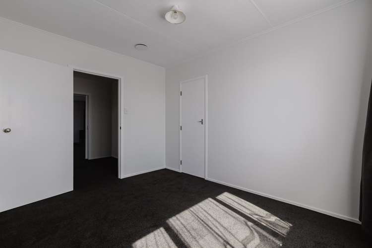 60 Sherwill Street East Feilding_12