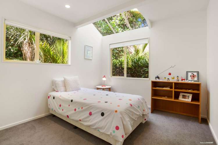 9 Opou Road Titirangi_16