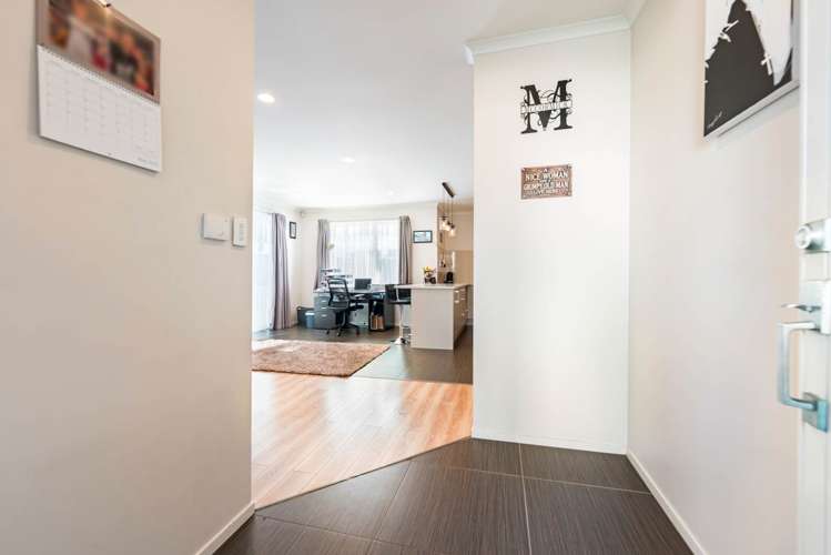 23 Erceg Way Rosehill_13