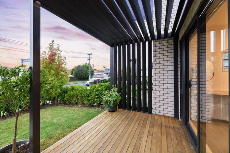 32a Titoki Street Te Atatu Peninsula_12