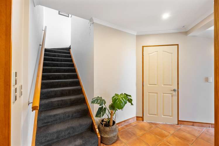 29 Austen Ward Heights Enner Glynn_28