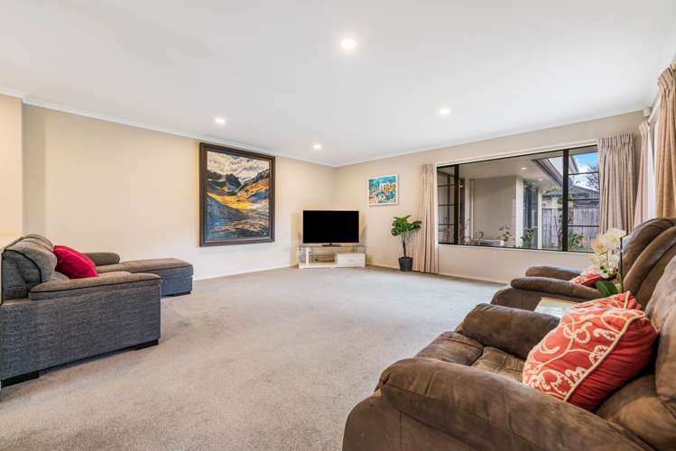 31 Baltersan Drive Flat Bush_5