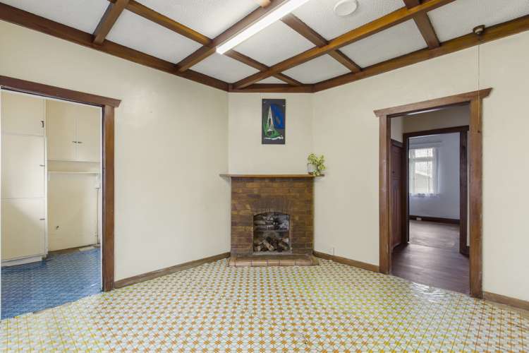 16 Chalmers Street Avondale_16