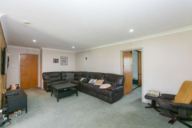 8 Harris Street Waitara_7