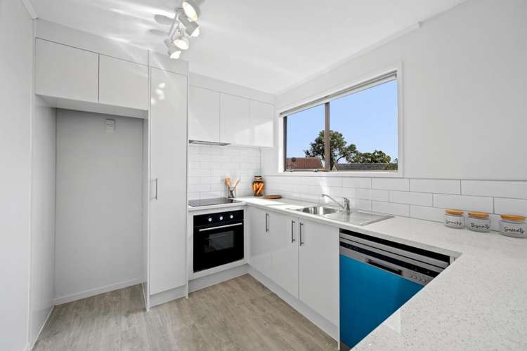 20A McKinstry Avenue Mangere East_8