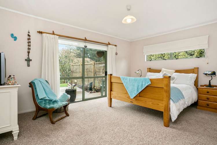 36 Silverwood Lane Leamington_13