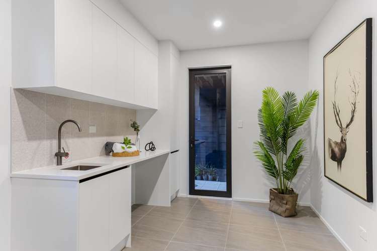 242D West Hoe Heights Orewa_15