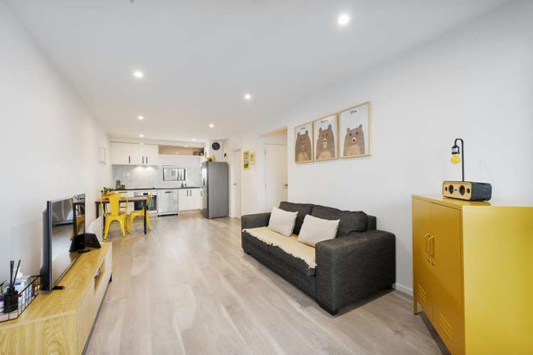 4/115 Swanson Road Henderson_17