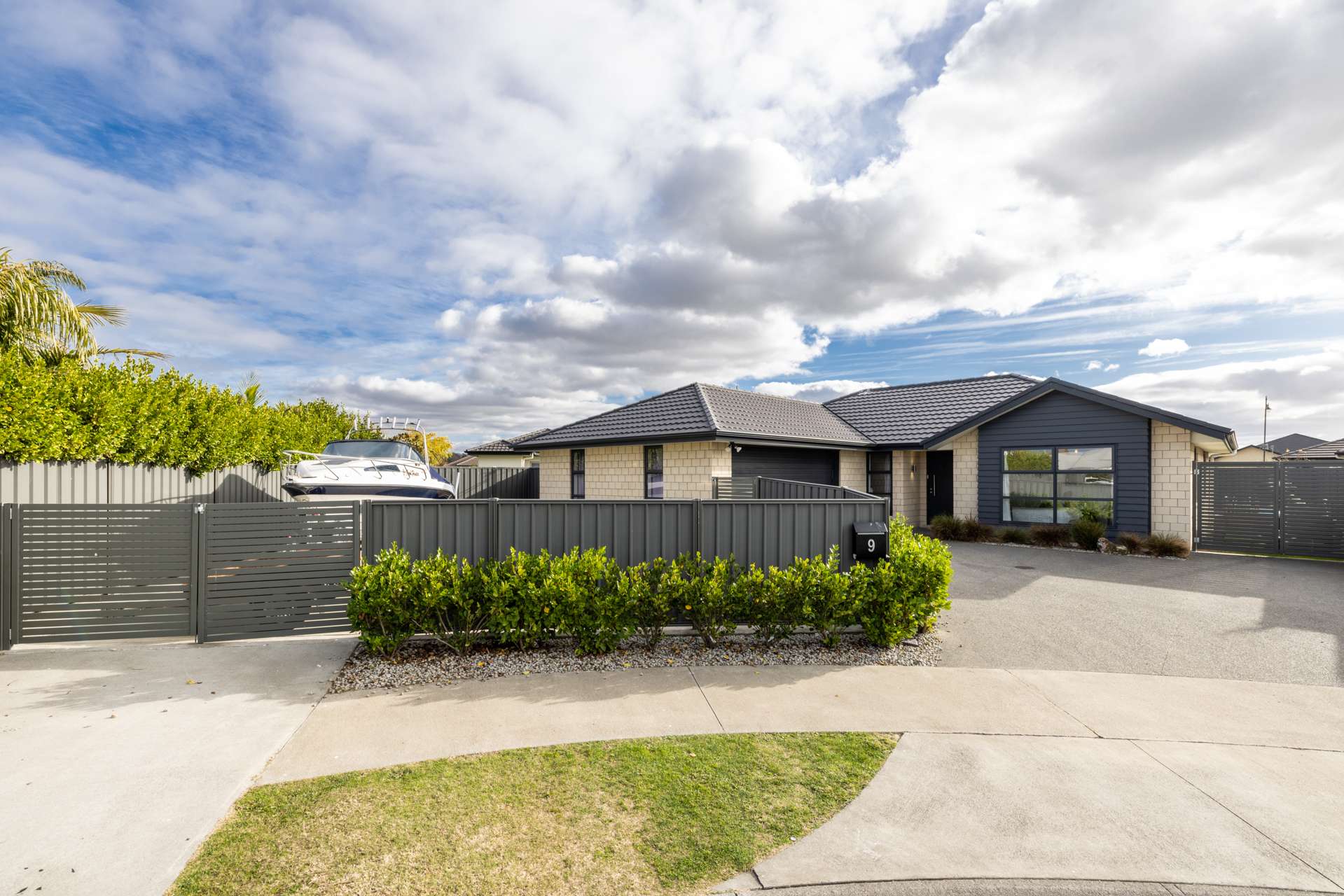 9 Pukaki Place Poraiti_0