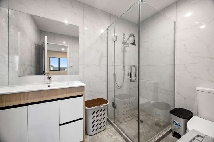 8 Freshland Drive Flat Bush_11