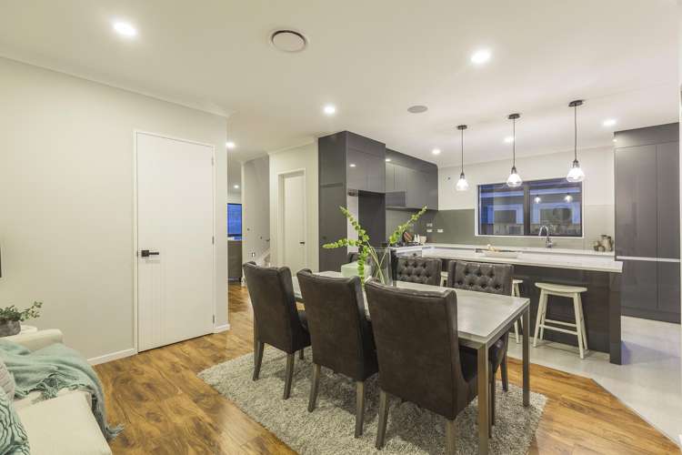 58 Timmer Road Flat Bush_10