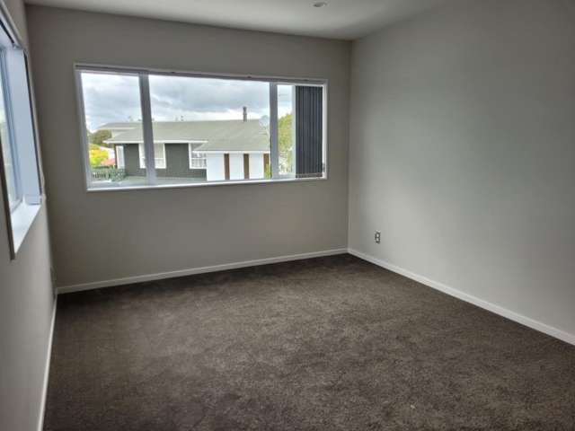 16 Ware Place Pakuranga Heights_3