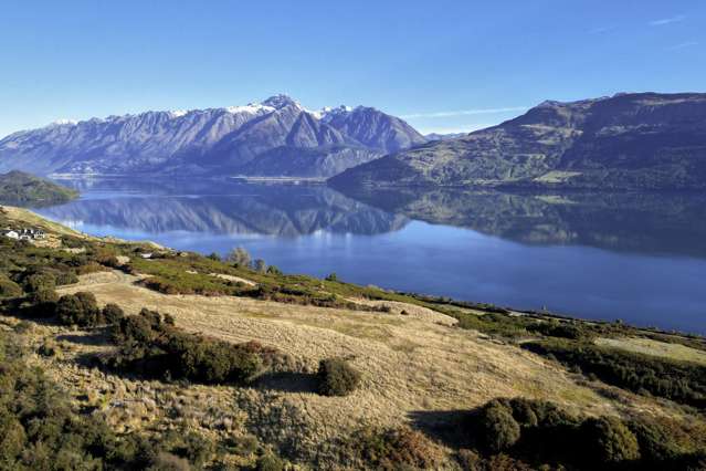 A Private Retreat with Extraordinary Views