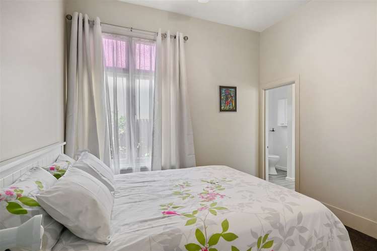 24 Leitch Street Somerfield_8