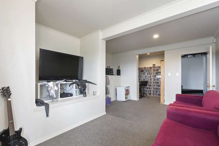 31 Philomel Crest Welcome Bay_6