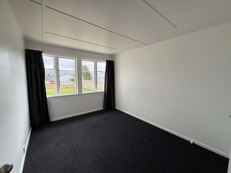 16 Newcombe Street Naenae_22