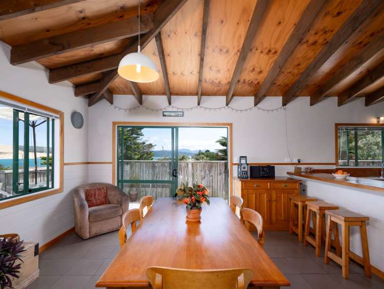 6 Kokohuia Road Omapere_6