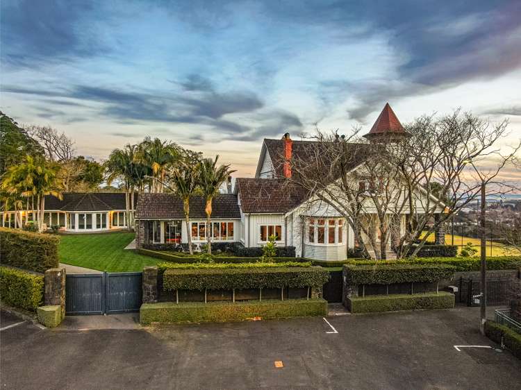 9 Fern Avenue Epsom_15