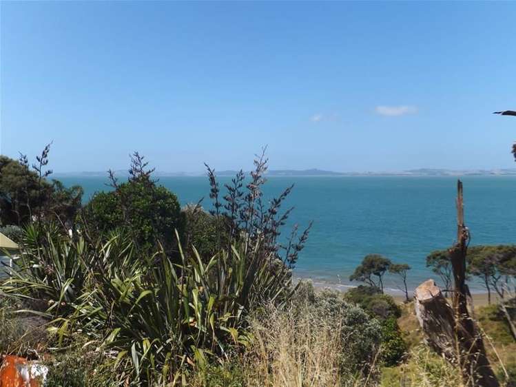 6573 Pouto Road Pouto_14